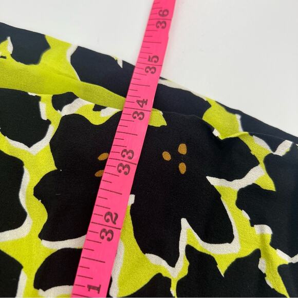 Diane von Furstenberg Dora Lily Silk Faux Wrap Dress Sz 8 - Picture 6 of 9